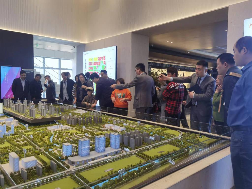 财经聚焦｜房地产金融新政来了，政策组合拳影响几何？-新华网