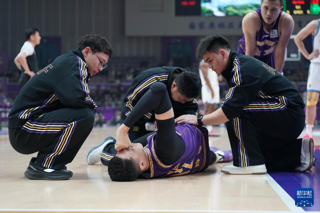 篮球——CBA常规赛：北京控股不