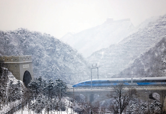 划定闭环车厢 京张高铁冬奥列车开启“冬奥时刻”