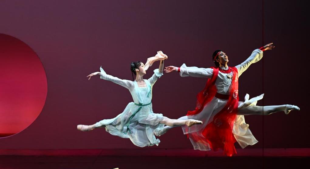 原创芭蕾舞剧《红楼梦》在京首演